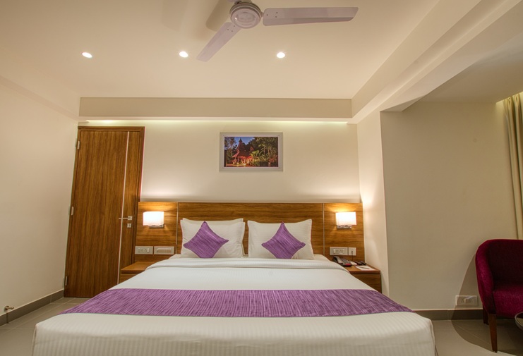 Executive Room — bathroom