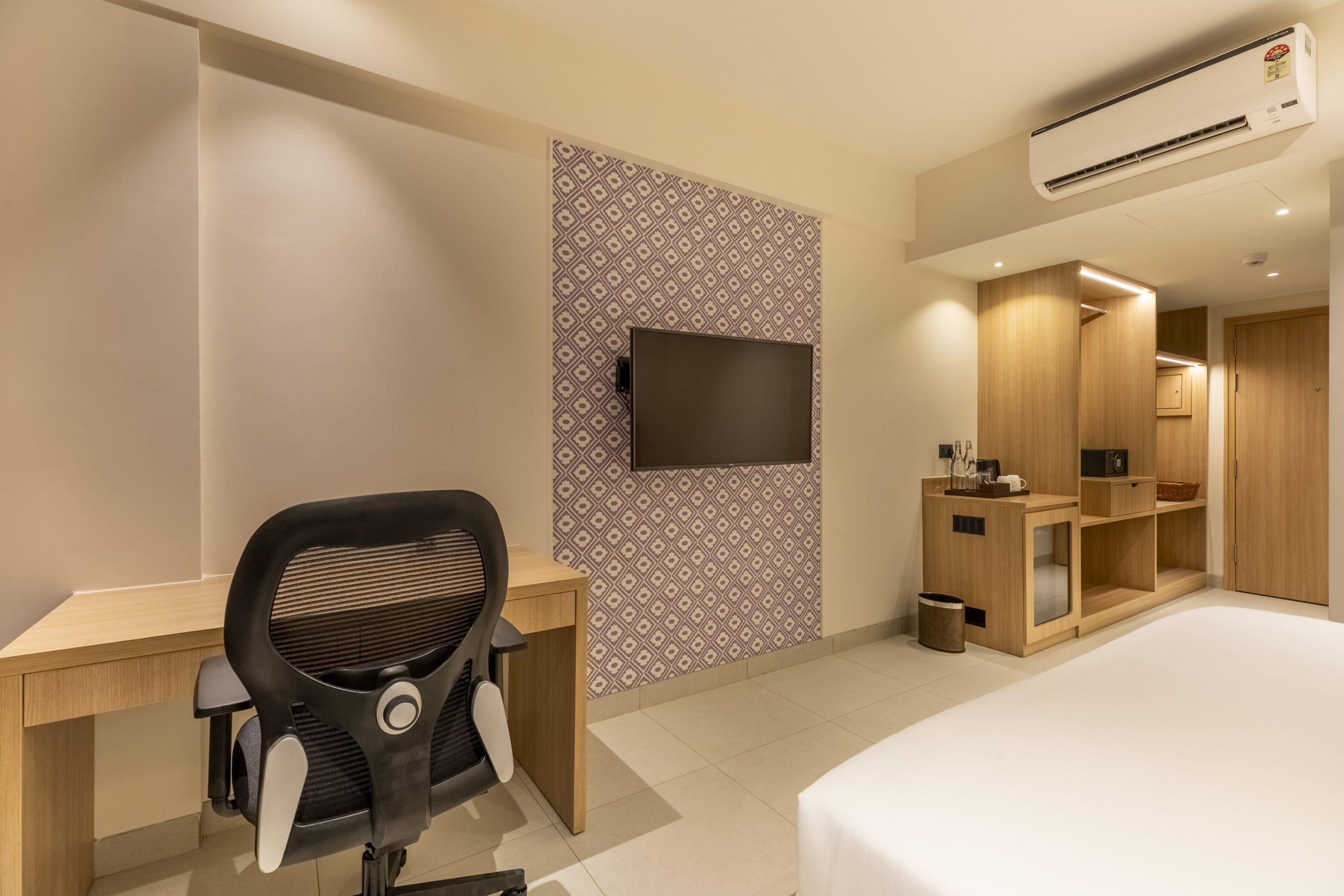 Superior Room — bathroom